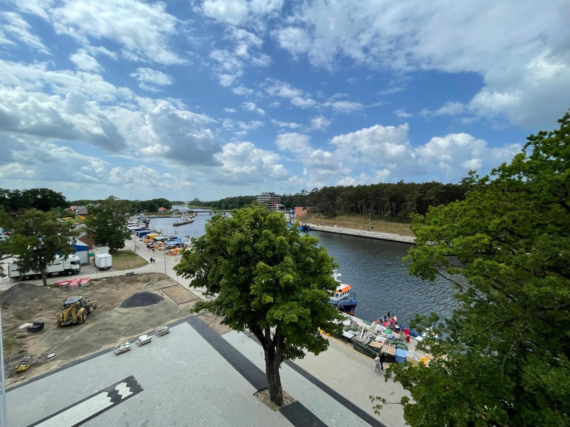 Portowy Boulevard Mrzeżyno Exterior foto