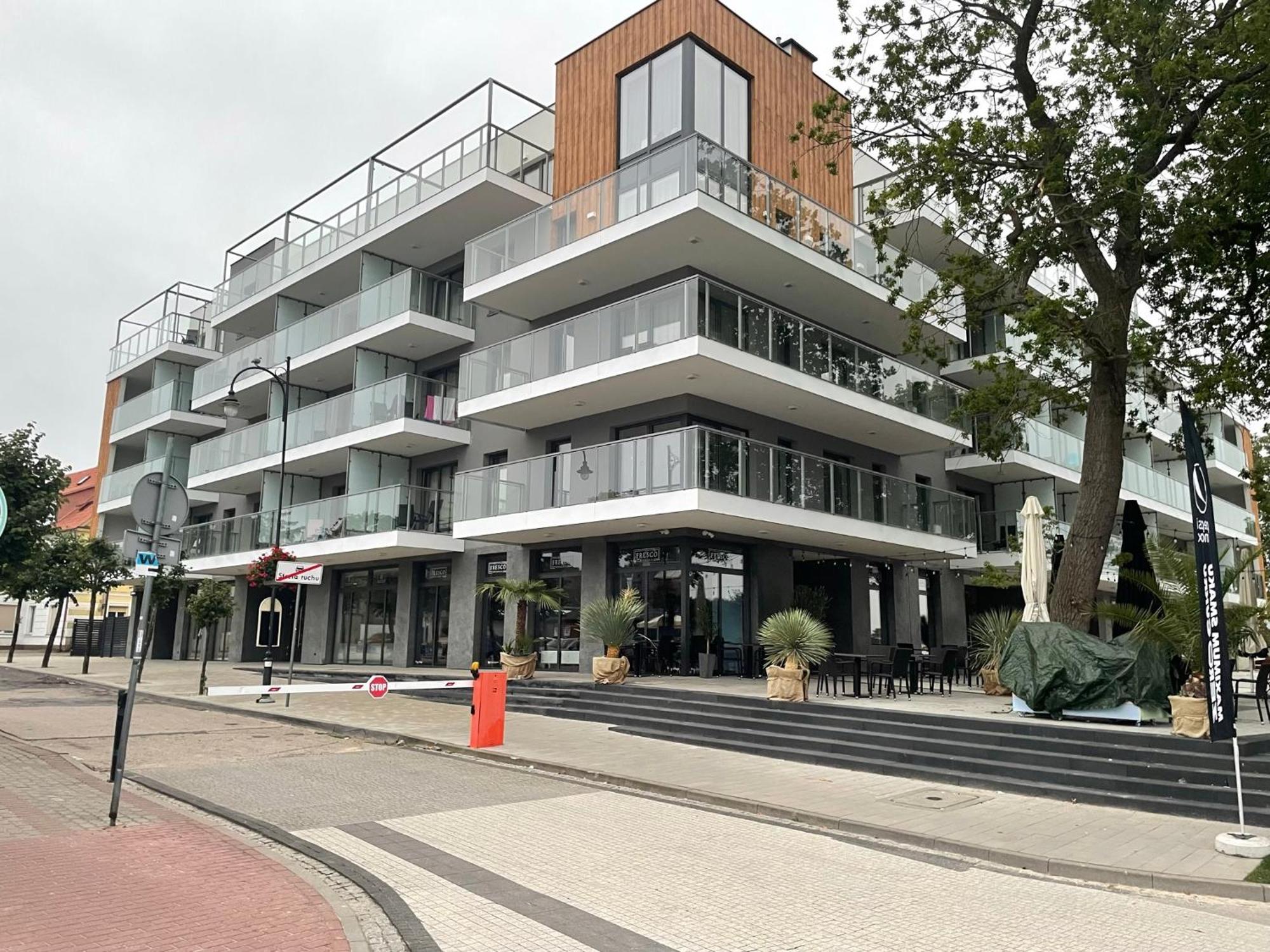Portowy Boulevard Mrzeżyno Exterior foto